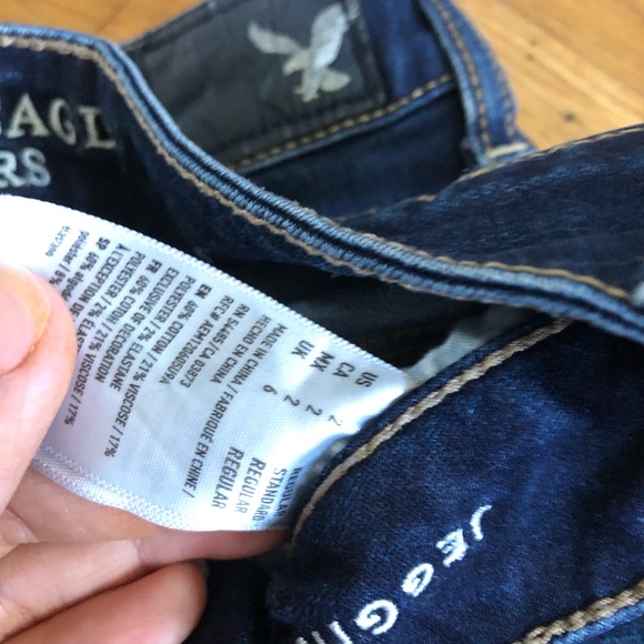 American Eagle Dark Wash Jegging - Picture 3 of 3